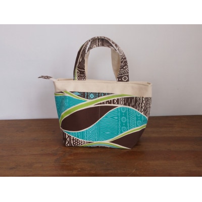 ハワイアントートとポーチの3点セット(カヒコ柄茶)