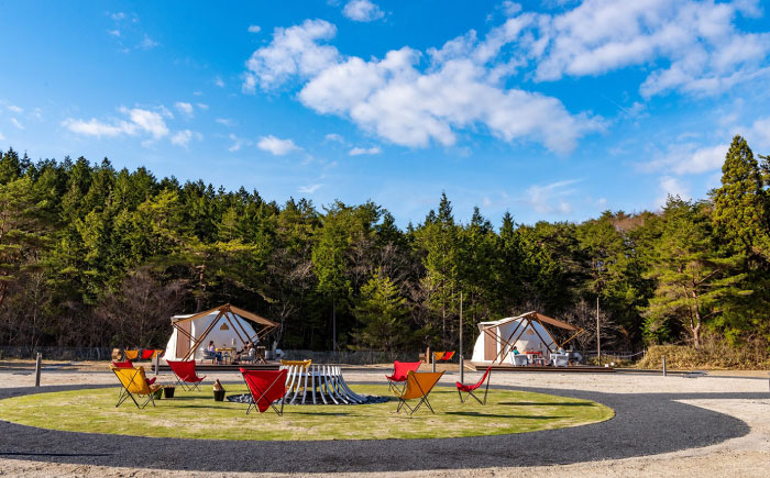 【スピード配送】根の上アウトドアパーク恵那 保古グランピングご利用券 ＜10,000円分＞/ グランピング アウトドア チケット 根の上高原 / 恵那市 / 国民宿舎恵那山荘 [AUDR001]