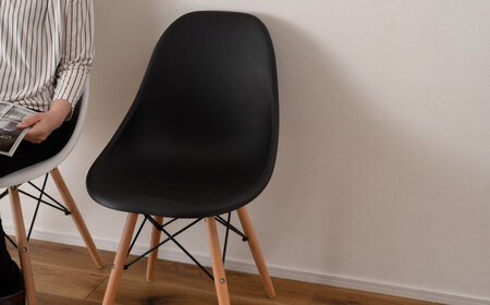 【選べるカラー】デザインチェア ルイス ブラック 1脚 / 椅子 チェア インテリア 家具 / 恵那市 / 東谷株式会社 明智流通センター [AUAD047] ルイス ブラック