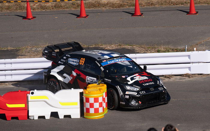 ラリージャパン【笠置山SS(笠置山モーターパーク)観戦券 P＆R(木の駅)／大人1名 こども2名】5月30日(土) [AUAQ081] 大人1名 こども2名