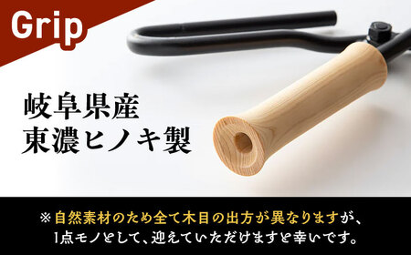 LGASIA 多機能薪バサミ炎群(homura) ヒノキ スタンダードサイズ / アウトドア キャンプ たき火 / 恵那市 / ＭＡＣ [AUDM027]