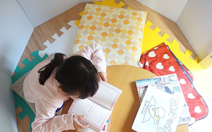 ダンボールフラードーム1500 / 秘密基地 遊びスペース 段ボール ダンボール 組み立て / 恵那市 / 協和ダンボール [AUFK001]