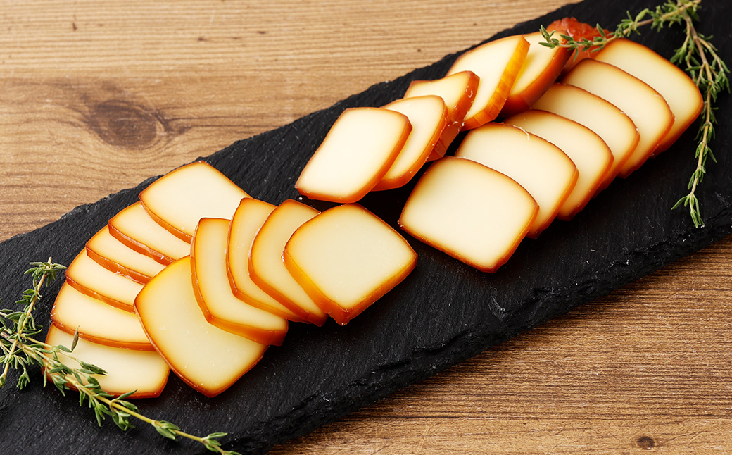 野艸煙小屋のスモークチーズ 4本入り4箱（80g×16本） | まるさんかくしかく スモークチーズ 燻製 スモーク チーズ おつまみ つまみ 冷蔵