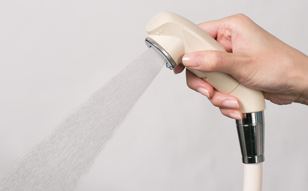 マイクロナノバブル シャワーヘッド laqua casa （新色：SUIKIN） | フクシマ化学 節水 保湿 静音 バス用品