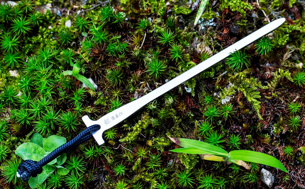 【10cm 4本セット】ステンレス製キャンプ用ペグ 『剱（つるぎ）』10cm | 福善刃物工業 アウトドア用品 キャンプ用品 M06S38