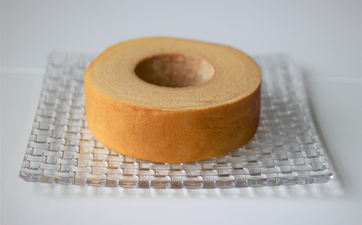 バウムクーヘン（19.5φ×5.5cm）＆リーフパイ（5枚入） | たんど～る バームクーヘン M16S34