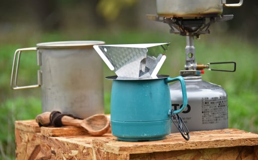 【組立式 コーヒー ドリッパー コーヒー豆付】（青海波） | 美光技研 珈琲 コーヒー 豆 ドリッパー 組み立て アウトドア 日本製 M40S31