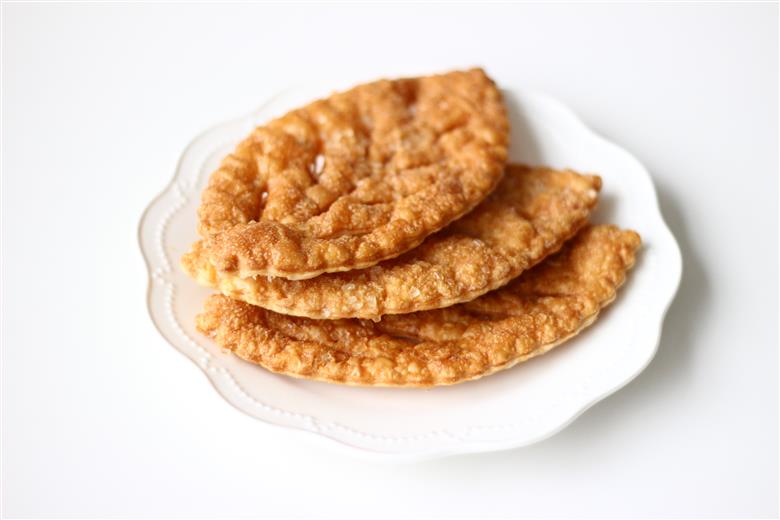 バウムクーヘン（19.5φ×5.5cm）＆リーフパイ（5枚入） | たんど～る バームクーヘン M16S34