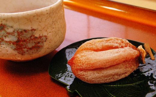 【TVで紹介】 《先行受付》 堂上蜂屋柿 秀 6個 入り 柿 干柿 干し柿 フルーツ 果物 【2026年1月下旬-4月上旬 発送予定】