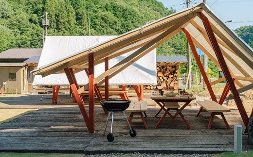 BBQ付き 日帰り 貸切サウナ 休日（土、日曜、祝日） 大人4名様まで/5名様以上は別料金 | つづやビレッジ 貸し切り サウナ BBQ バーベキュー