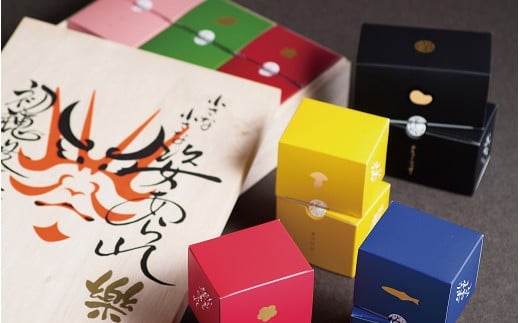 小さな小さな姿あられ　樂（姿あられ 6種60個・ぶらっくぺっぱーBEANS 14個）｜初穂製菓 お菓子 姿あられ あられ 木箱 ギフト M31S03