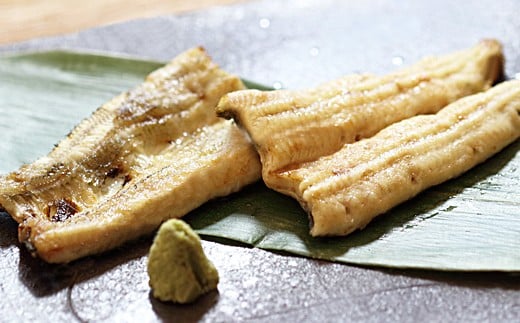 うなぎ 白焼 ( 1.5尾 ） | かも川茶寮 うを完 白焼き 国産 鰻 冷凍
