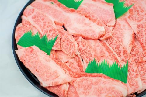 11 特撰飛騨牛Ａ５等級　上カルビ(バラ)　焼肉用800g
