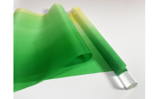 418 美濃友禅タペストリー　新緑