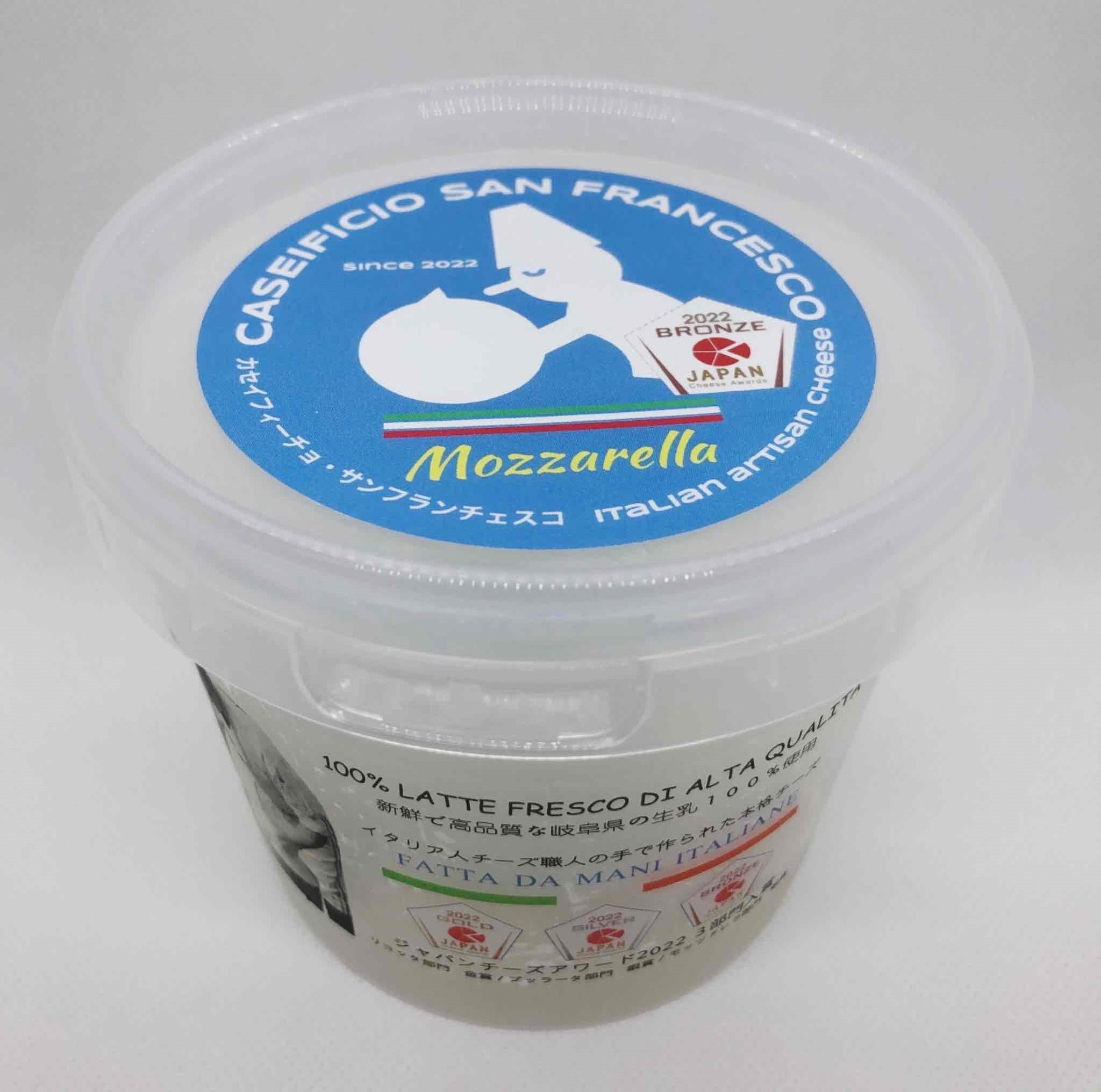 モッツァレラ Mozzarella 180g【0073-045】