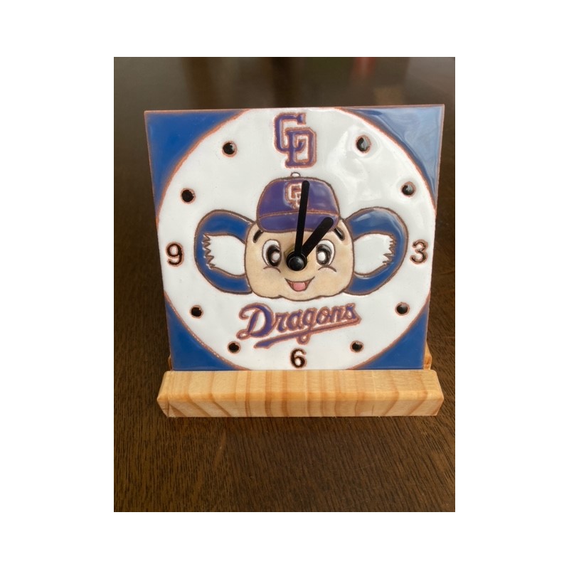 掛け時計にも置き時計にもできるスペインタイルで作ったドアラの時計【中日ドラゴンズコラボ】【0100-004】