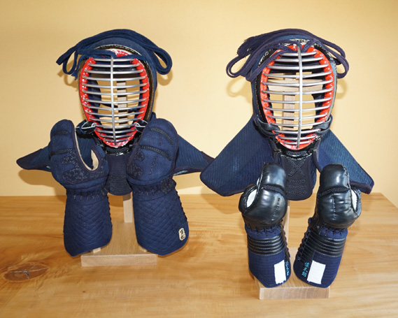 剣道　防具乾燥スタンド【防具deDRY】ブナ材  名入れなし 1ﾀﾞｲ