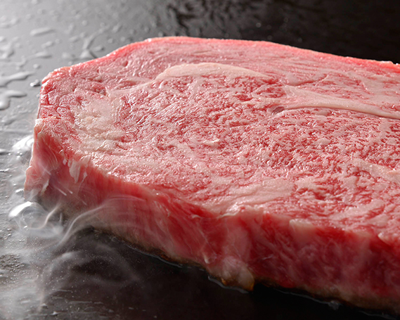 飛騨牛ロースステーキ用　計約400g（5等級／冷凍）