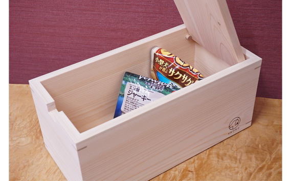 「イヌワラフ」のHINOKI-BAKO［A］　1個