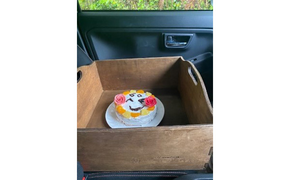 持ち運びやすいお洒落な木箱