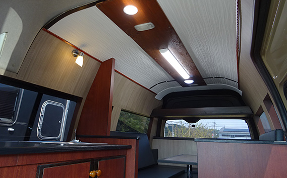 キャンピングカーレンタル　ハイエースＢ　平日48時間　土日祝日別途対応可