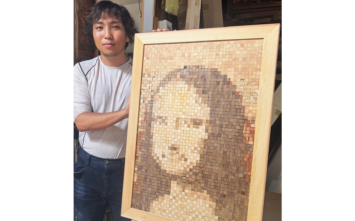 木のモザイクアート（モナリザ）