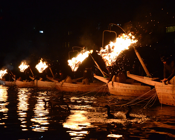 長良川鵜飼観覧船ペア招待券