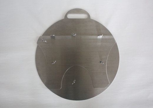 使いたい時、すぐそこにーどこでも組立て丸テーブル