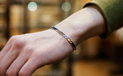 SDGsスレンダーワンオフシルバータタキブレスレットバングルレディース ※離島への配送不可