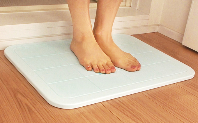 国産バスマット 湯上がり美人 カラットさん｜雑貨 日用品 自然素材 吸水 サラサラ 抗菌 抗カビ 簡単 手間いらず ※離島への配送不可