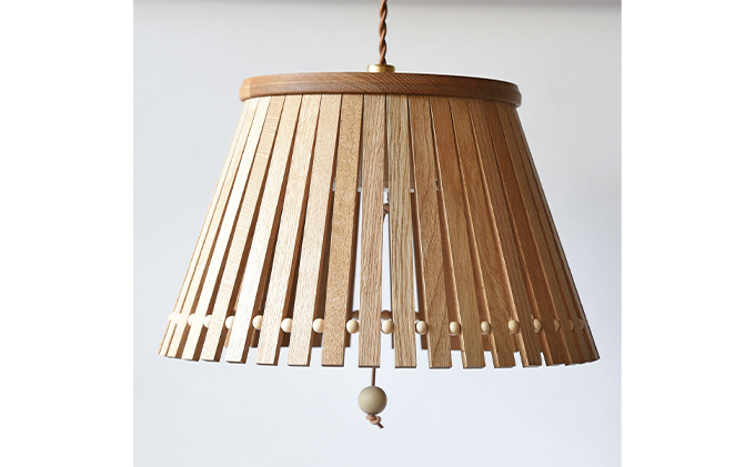 【YARN】ウッドビーズシリーズ スリットからこぼれる光が美しいランプ【L】 ※離島への配送不可