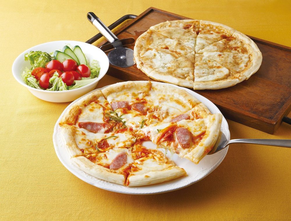 ＜牧成舎＞飛騨のナチュラルチーズ＆チーズたっぷりピザ＆ヨーグルトセット[Q1643]