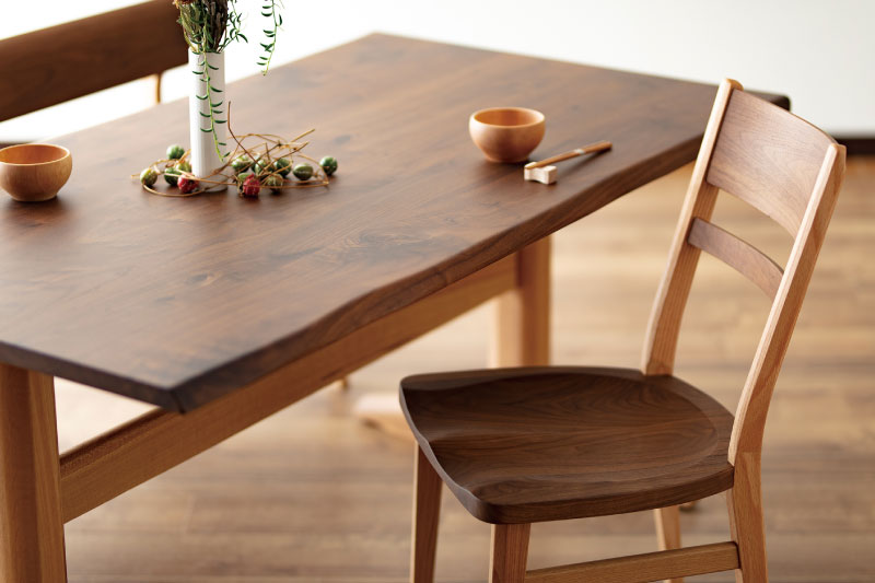 Sign(サイン) ダイニングテーブル(150cm/2本脚)　ウォルナット×オーク材　飛騨の家具　イバタインテリア おしゃれ 木製　無垢 DT-K50190-2
