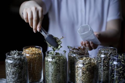 飛騨古川 料理旅館 蕪水亭 ペアお食事券 [Q2378]