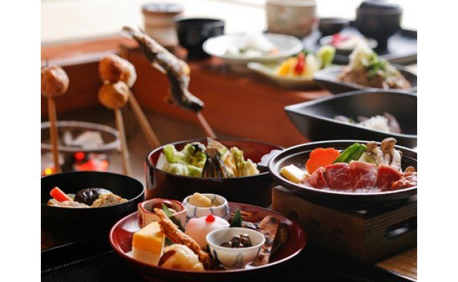 囲炉裏の宿飛騨ともえホテル　ペア宿泊券