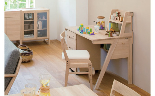 カリモク家具『学習デスク：ピュアナチュール』SU3300(SU3320) [1152]