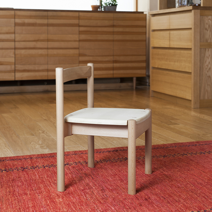 [オークヴィレッジ] 子どもイス(ナチュラル) [1389] 家具 国産 椅子 子供椅子 木製 インテリア 子供 国産材 天然 無垢材 ナチュラル 天然木 [mt1572]