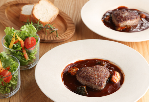 【冷凍】飛騨牛ハートハンバーグ「幸せのクローバーグ」ギフト　4個セット（A4・A5等級）冷凍配送【22-14】