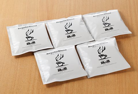 【毎月 定期便 全3回】緑の館 レギュラー30杯分（5杯入り×6P）×3回分 毎月発送 コーヒー レギュラーブレンド 自家焙煎珈琲店 ドリップ 下呂温泉【17-A】