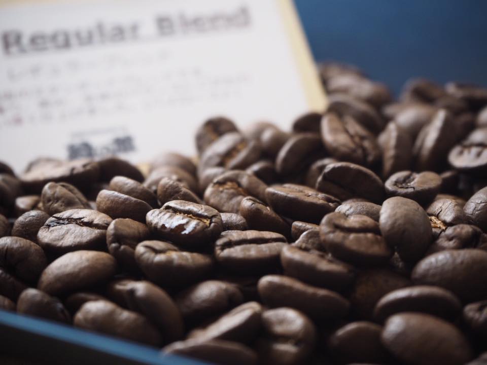 緑の館 / レギュラーブレンド豆 300g×2（600g）コーヒー コーヒー豆 珈琲【17-91】