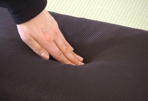 ひのきが香る「ひのき枕 柔らかタイプ」(ヒノキオイル５ml、枕カバー付)【高級 東濃ひのき100%使用】【飛騨フォレスト】【43-15】