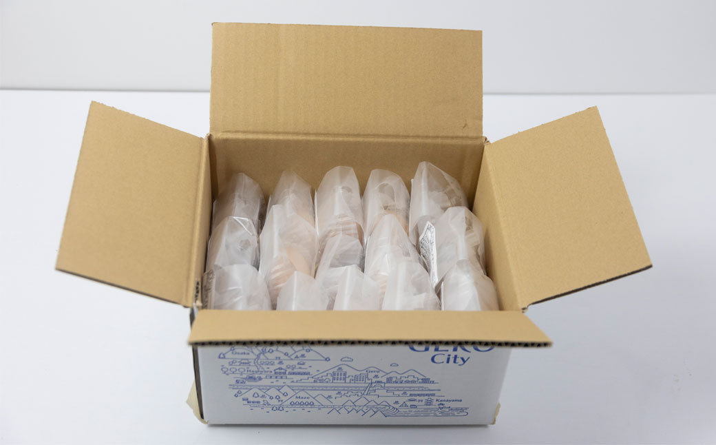 予約受付【期間限定】（2026年4月10日～10月10日発送）（訳あり）【期間限定】レモンケーキ 15個入（自家用）ご自宅用 冷凍 訳アリ 季節限定 洋菓子 お菓子 スイーツ ケーキ 焼菓子 レモン 檸檬 れもん 檸檬ケーキ おすすめジ 自宅用 ジーク ジークフリーダ 下呂市 下呂温泉【ジークフリーダ】【32-7】