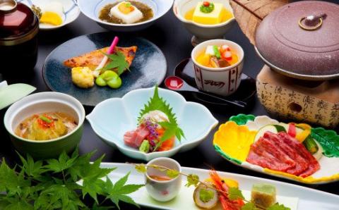 下呂温泉 【小川屋】宿泊補助券(10,000円分） 【a010-1】