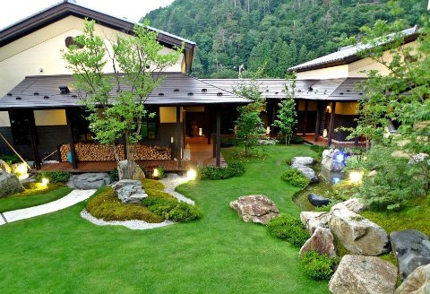 下呂温泉 【水鳳園】宿泊補助券(90,000円分） 宿泊券 旅行 宿 温泉【a012-3】 【水鳳園】宿泊補助券(90,000円分）