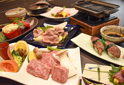 下呂温泉【道の駅 飛騨金山ぬく森の里温泉】宿泊補助券（3,000円分） 宿泊券 温泉 旅行 宿泊【a019-1】