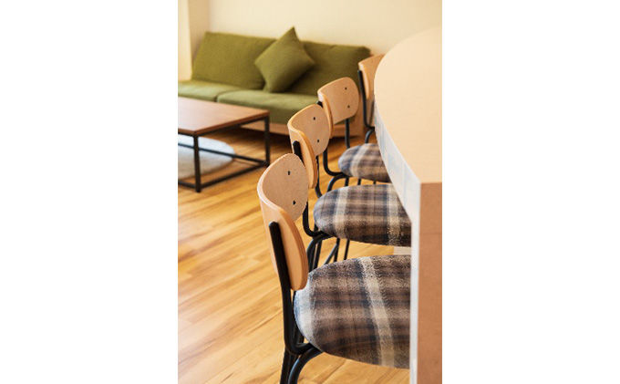 バーカウンターチェア　ダークネイビー