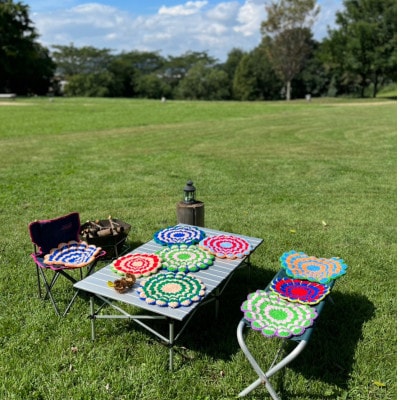 お尻も心も暖かいフラワーラグ3枚セット(ピクニック、キャンプに)