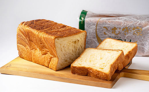 【毎月定期便】ふわやま食パン2本とデニッシュ1本(笠松　こむぎ・家)全3回
