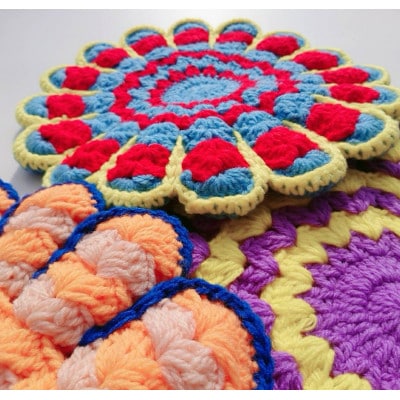 お尻も心も暖かいフラワーラグ3枚セット(ピクニック、キャンプに)