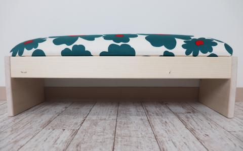 ぷっくりスツール 2人掛け(北欧花柄）